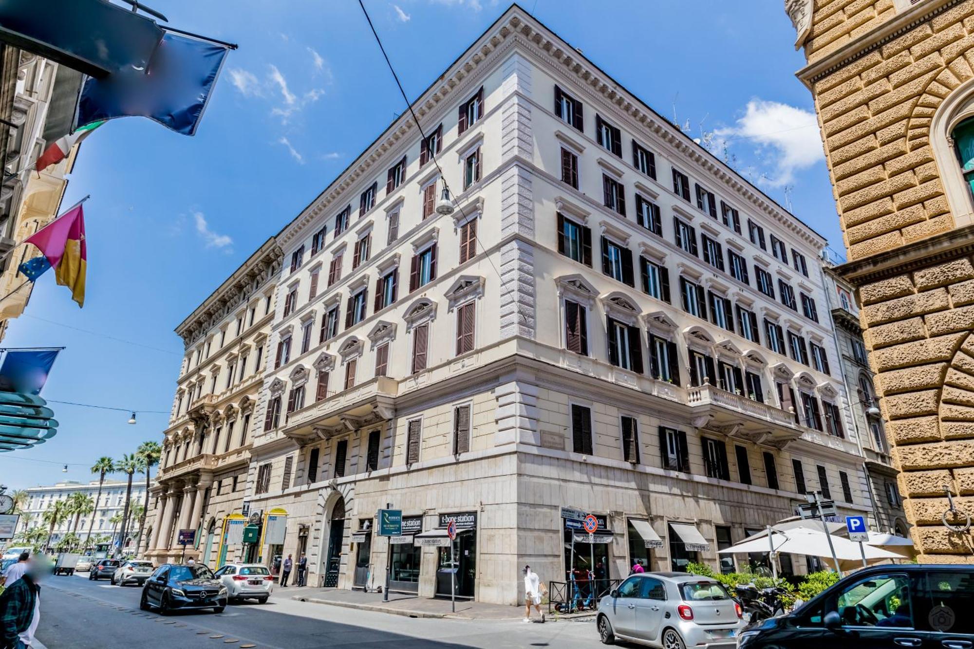 Attico Nel Cuore Di Roma Con Box Privato Per Auto エクステリア 写真